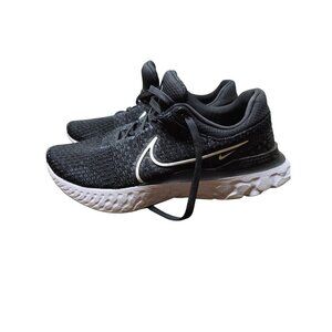 Nike React Infinity Run Flyknit 3 FK Size 9 Black White Running Women Shoe Sneak